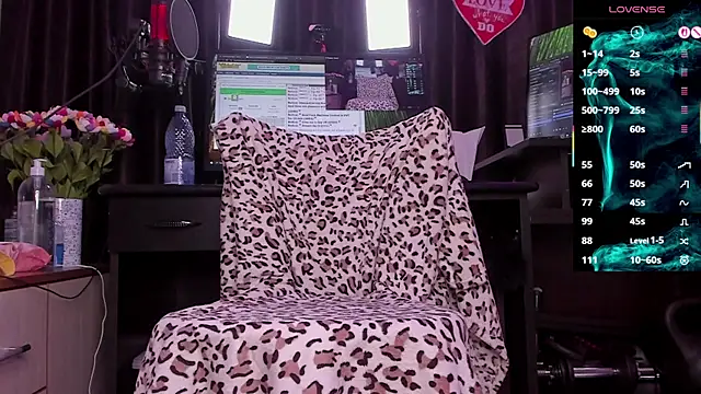 Raissa sky26 online show from 11/03/25, 03:34