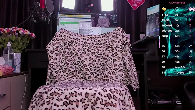 Raissa sky26 online show from 11/07/25, 03:44