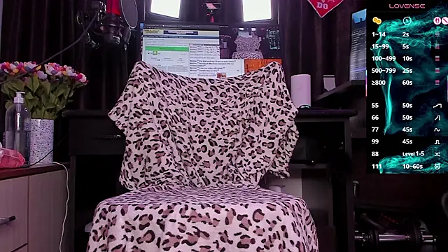 Raissa sky26 online show from 02/18/26, 03:59