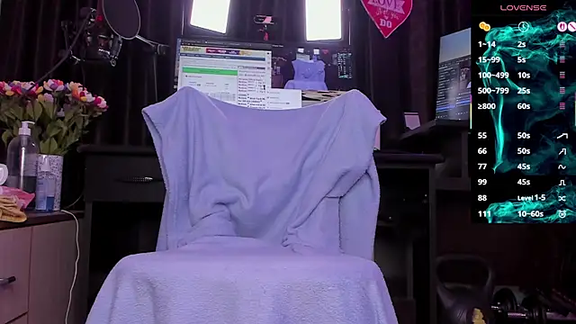 Raissa sky26 online show from 04/09/26, 03:19