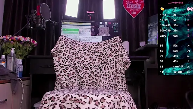 Raissa sky26 online show from 09/21/25, 02:39