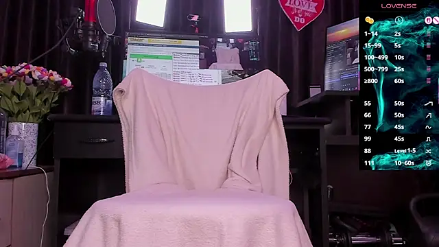 Raissa sky26 online show from 12/15/25, 03:45