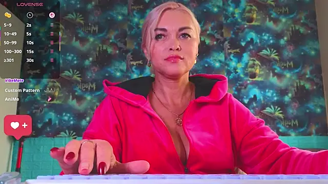 Snow Goddess online show from 09/12/25, 04:01