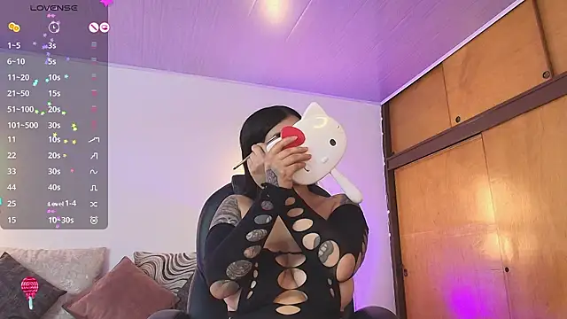 Snapshot of _gaby2 chatting on 02/25/26, 12:05 gaby2 online show from 02/25/26, 12:05