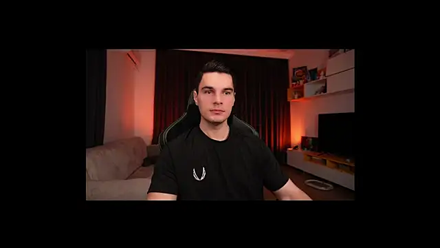 Snapshot of billypassion chatting on 02/04/25, 04:59 billypassion online show from 02/04/25, 04:59