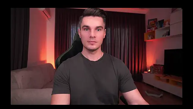 Snapshot of billypassion chatting on 01/28/25, 10:56 billypassion online show from 01/28/25, 10:56