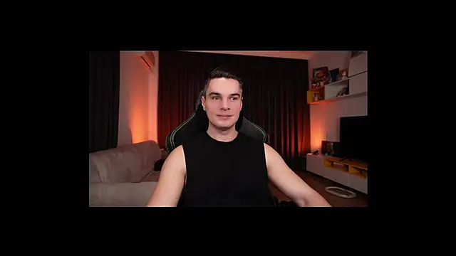 Snapshot of billypassion chatting on 02/02/25, 07:09 billypassion online show from 02/02/25, 07:09