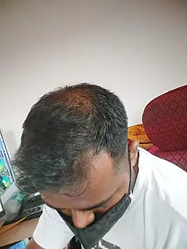Snapshot of manoj_master chatting on 07/13/26, 11:42 manoj master online show from 07/13/26, 11:42