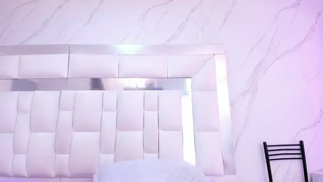 BritneyCollins online show from 11/29/25, 01:11