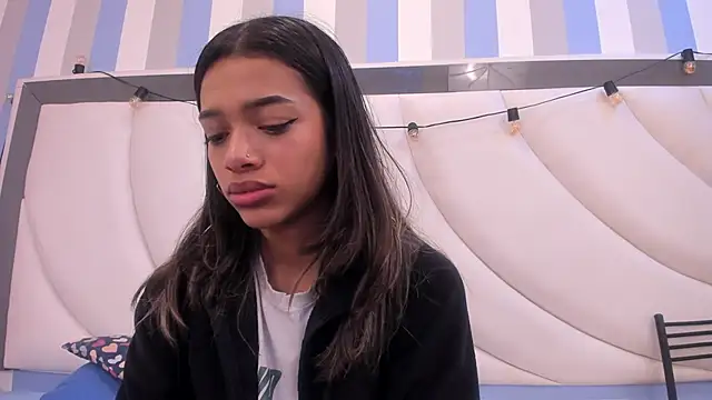 BritneyCollins online show from 04/10/26, 01:18