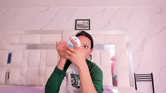 BritneyCollins online show from 09/20/25, 11:26