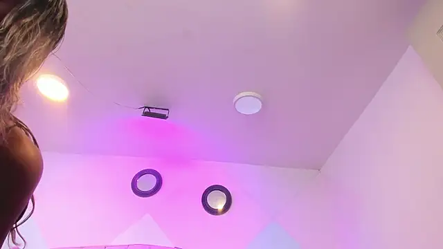 BritneyCollins online show from 02/04/26, 12:11