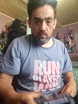 Snapshot of saballeta chatting on 02/10/26, 03:33 saballeta online show from 02/10/26, 03:33