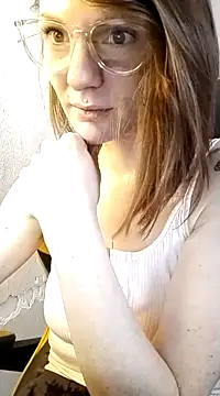 Snapshot of Feli_blue chatting on 02/27/25, 12:12 Feli blue online show from 02/27/25, 12:12