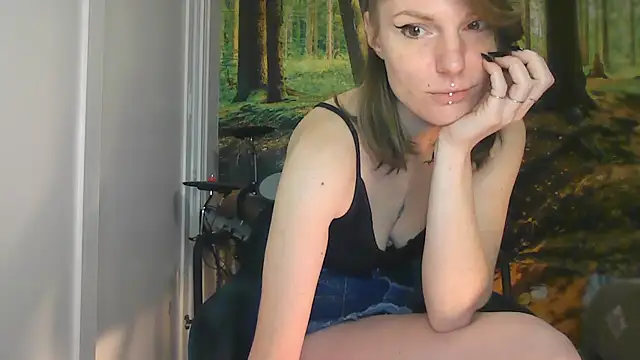 Feli blue online show from 02/04/26, 09:15