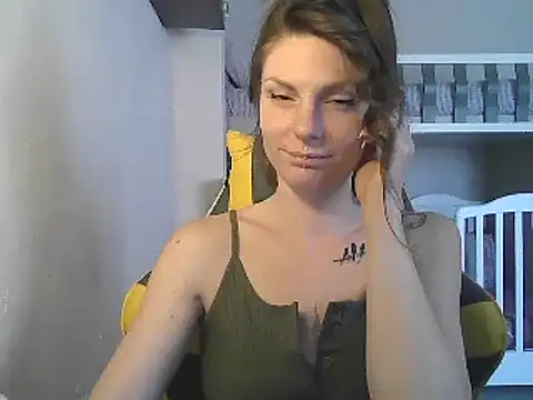 Snapshot of Feli_blue chatting on 03/07/25, 10:46 Feli blue online show from 03/07/25, 10:46