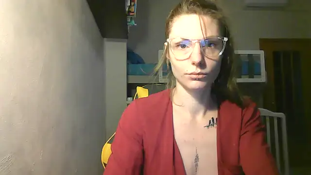 Snapshot of Feli_blue chatting on 01/23/25, 08:46 Feli blue online show from 01/23/25, 08:46