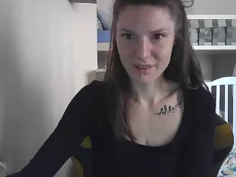 Snapshot of Feli_blue chatting on 01/29/25, 12:02 Feli blue online show from 01/29/25, 12:02