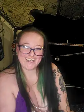 Bunny Cummings online show from 11/04/25, 10:57