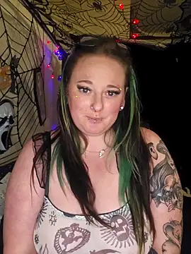 Bunny Cummings online show from 10/16/25, 06:38