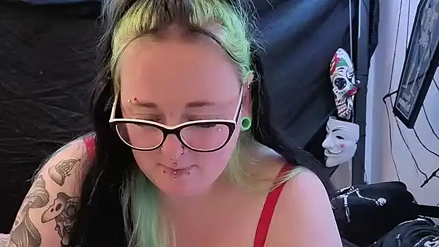 Bunny Cummings online show from 03/07/26, 11:21