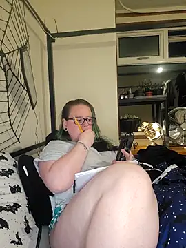 Bunny Cummings online show from 10/01/25, 10:35