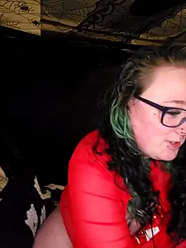 Bunny Cummings online show from 12/17/25, 10:59