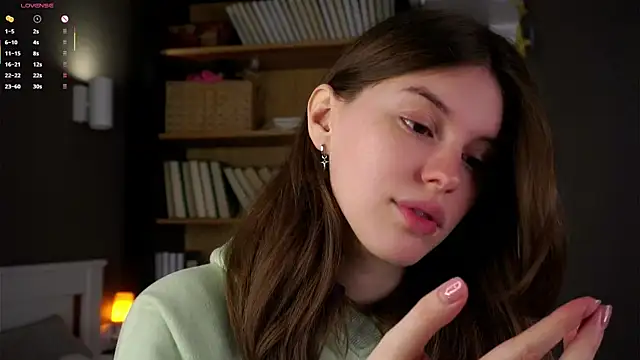 Snapshot of DarylBarks chatting on 09/21/25, 02:06 DarylBarks online show from 09/21/25, 02:06