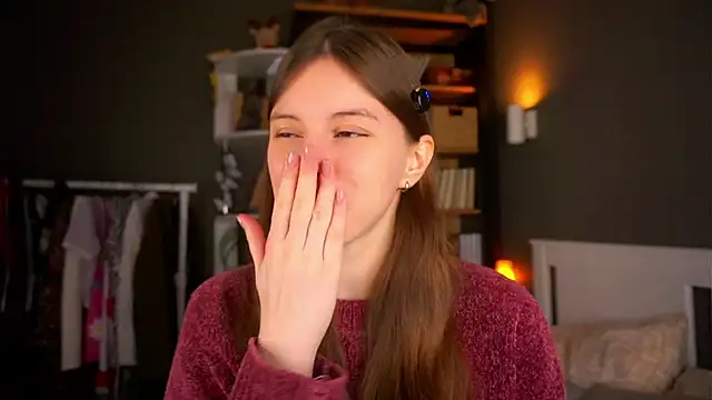 Snapshot of DarylBarks chatting on 12/02/25, 01:39 DarylBarks online show from 12/02/25, 01:39