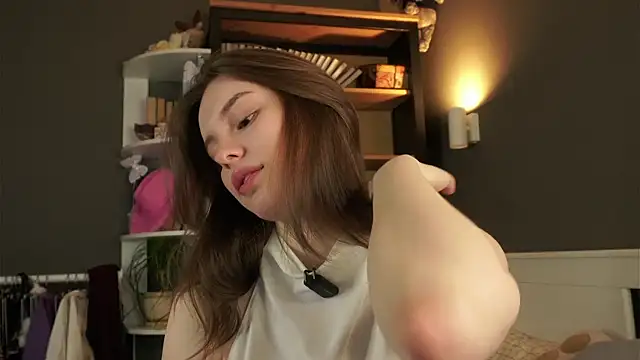 Snapshot of DarylBarks chatting on 02/11/26, 01:16 DarylBarks online show from 02/11/26, 01:16