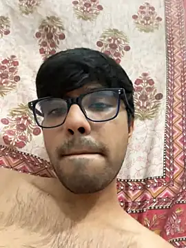 BoyzaraHatke online show from 04/14/26, 08:58