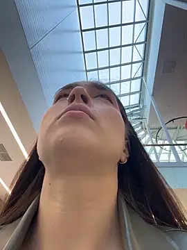 Holly Play online show from 03/24/26, 08:58