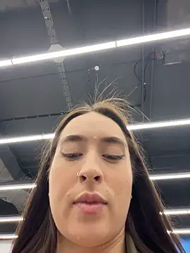 Holly Play online show from 03/23/26, 12:05