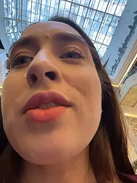 Holly Play online show from 01/10/26, 12:11