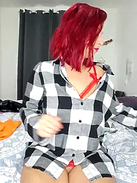 Chaudesquirt online show from 10/29/25, 11:20