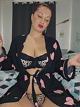 Chaudesquirt online show from 11/14/25, 03:05