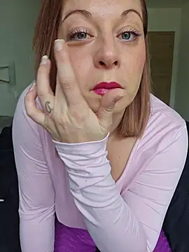 Chaudesquirt online show from 01/16/26, 09:02