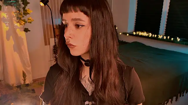 MichaellaMoon online show from 02/25/26, 04:07