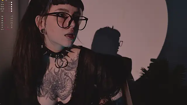 MichaellaMoon online show from 12/02/25, 06:09