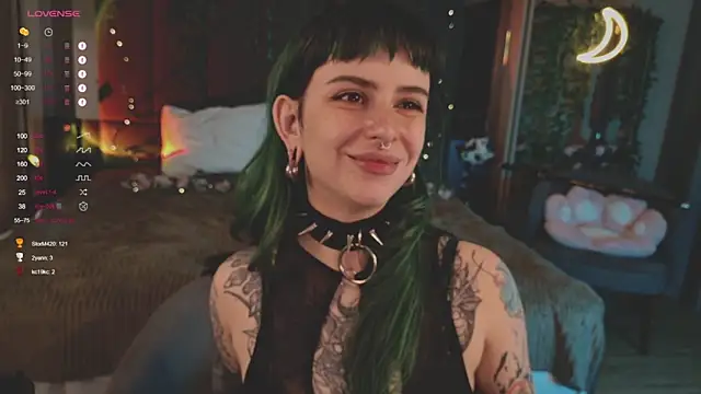 MichaellaMoon online show from 03/08/25, 03:13