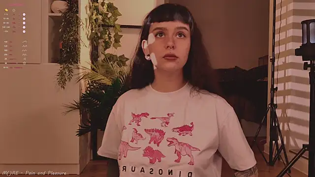 MichaellaMoon online show from 09/30/25, 04:13