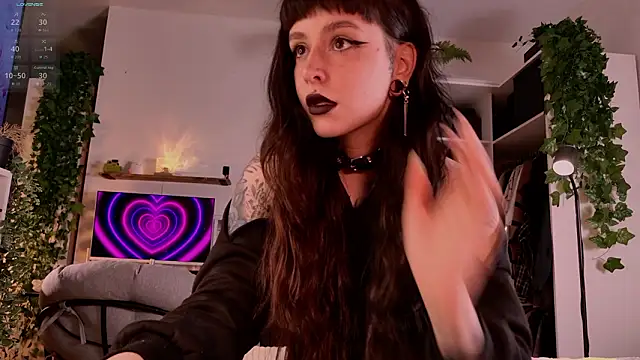 MichaellaMoon online show from 03/26/26, 06:39