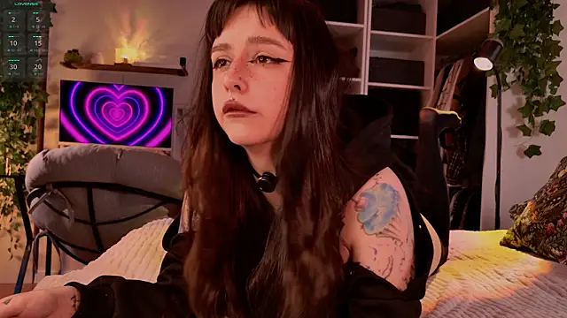 MichaellaMoon online show from 03/27/26, 03:13