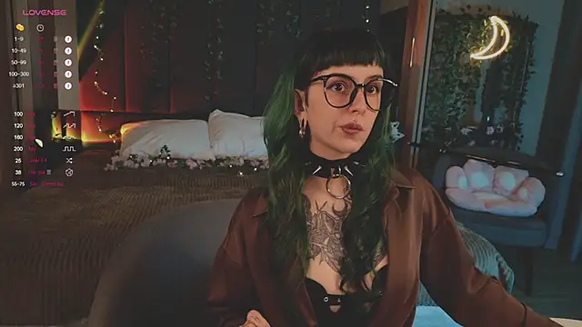 MichaellaMoon online show from 03/07/25, 03:49