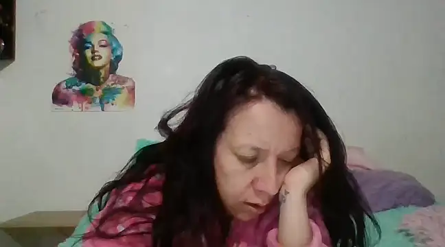 Snapshot of milfevha chatting on 01/29/25, 11:46 milfevha online show from 01/29/25, 11:46