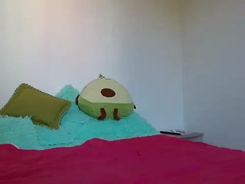 Snapshot of milfevha chatting on 01/13/26, 10:03 milfevha online show from 01/13/26, 10:03