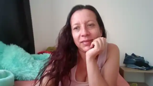 milfevha online show from 12/14/25, 12:00