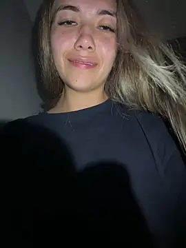 Iris lee online show from 03/07/25, 02:04