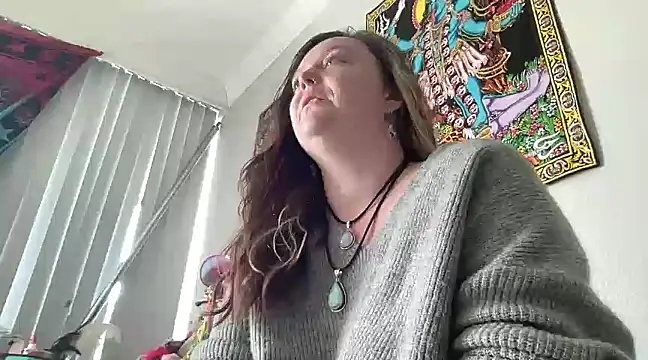 Lyrann89 online show from 01/25/25, 03:41