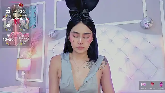 serena jeyms online show from 10/28/25, 07:57